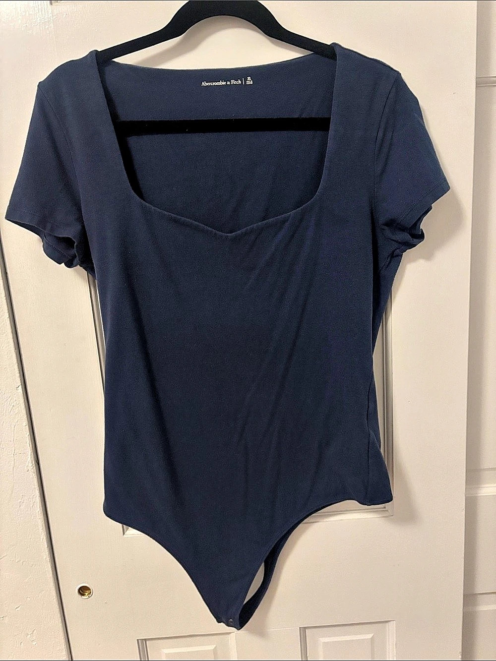 Abercrombie & Fitch Short Sleeve Sweetheart Neckline Bodysuit in Blue Like New